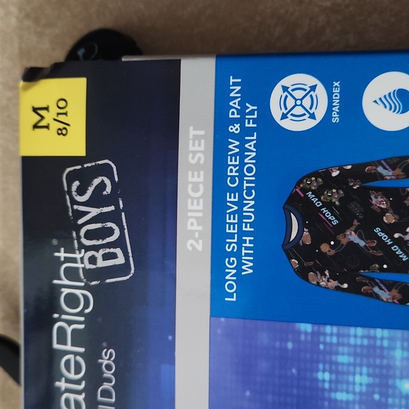 NWT Boys Medium Size 8/10 Space Jam Cuddl duds PJ Set - Picture 2 of 3